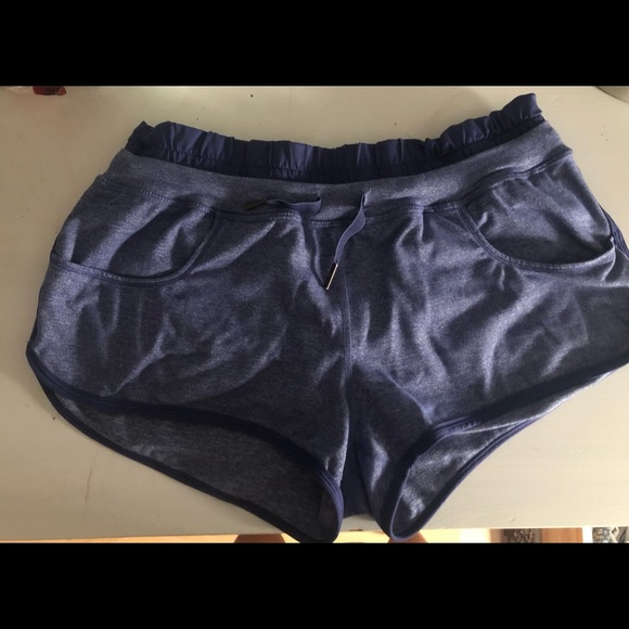 Lululemon shorts - Picture 1 of 2
